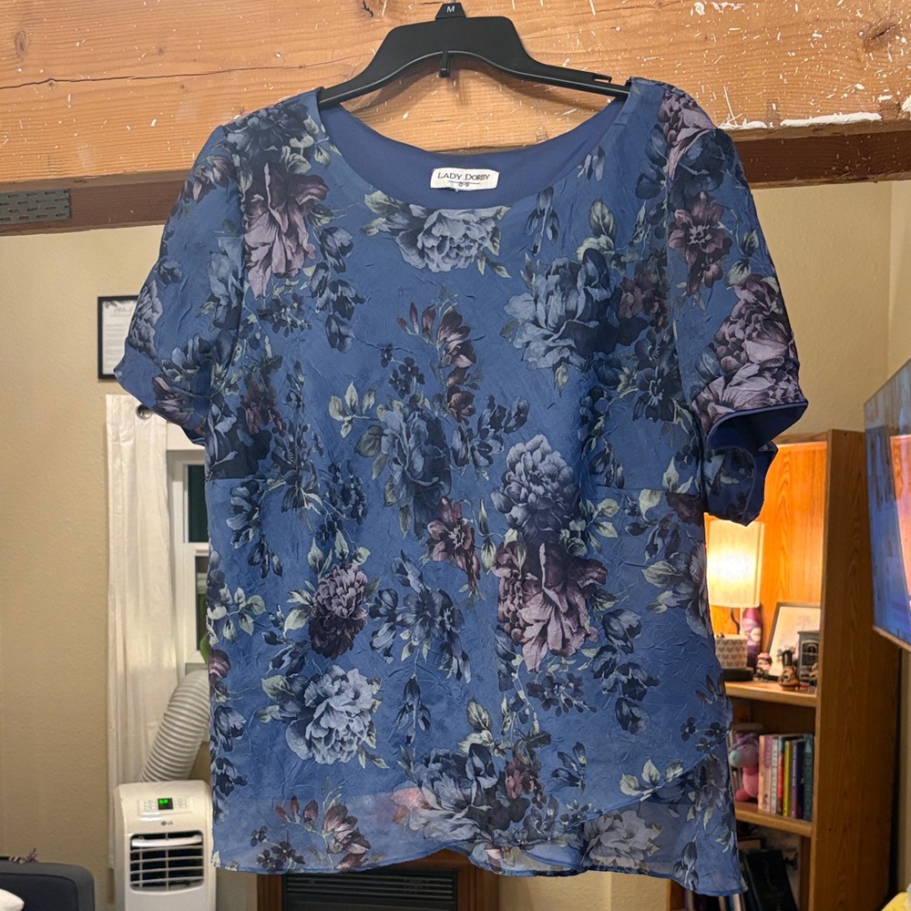 Lacy Blue Floral Women's Blouse